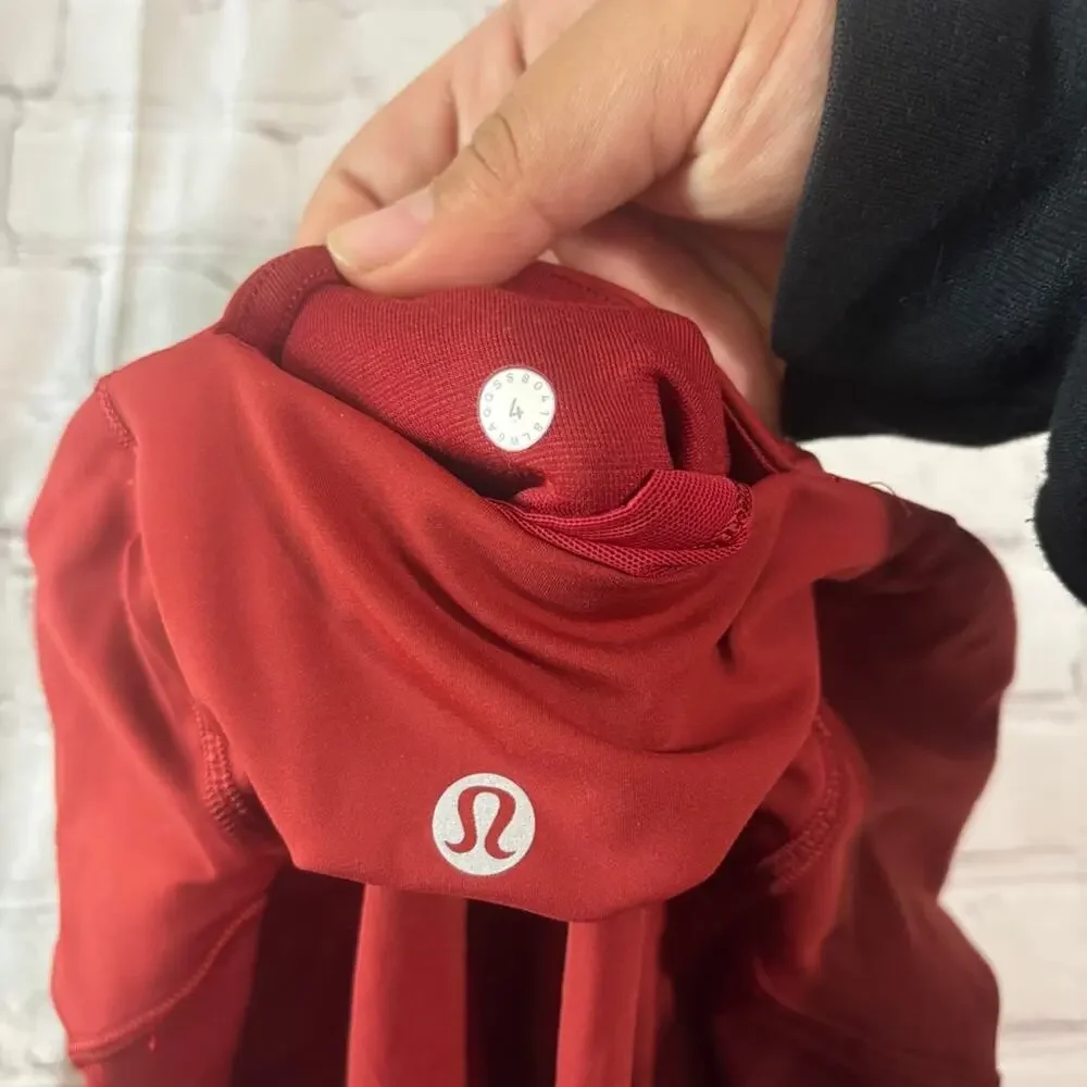 Lululemon size 4 - Picture 10 of 10